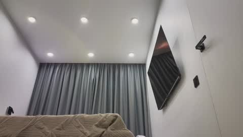 Snapshot of tutti_frutti_ chatting on January 17, 2025, 12:10 am Ariana online show from January 17, 2025, 12:10 am