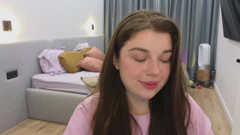 Snapshot of tutti_frutti_ chatting on January 29, 2025, 9:17 pm Ariana online show from January 29, 2025, 9:17 pm