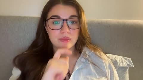 Ariana online show from March 10, 2026, 9:20 pm