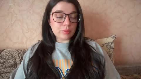Snapshot of tutti_frutti_ chatting on May 5, 2026, 6:32 am Ariana online show from May 5, 2026, 6:32 am