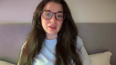 Snapshot of tutti_frutti_ chatting on July 27, 2026, 7:21 pm Ariana online show from July 27, 2026, 7:21 pm