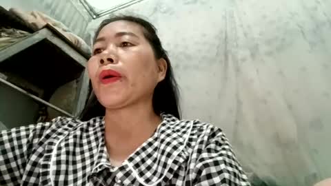 tuylip_sex online show from July 6, 2026, 11:29 pm