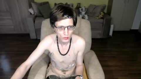 Clementine online show from June 21, 2026, 9:12 am