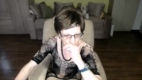 Clementine online show from June 22, 2026, 9:06 am