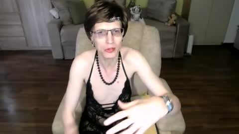 Clementine online show from July 8, 2026, 11:04 am