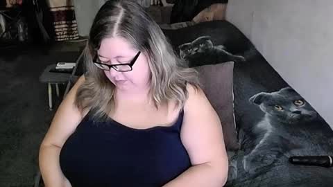 Lana online show from February 20, 2026, 11:38 pm