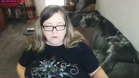 Lana online show from May 29, 2026, 1:58 am