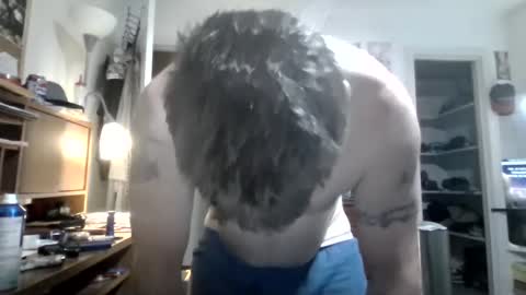 Tweeter74 online show from September 19, 2025, 1:23 pm