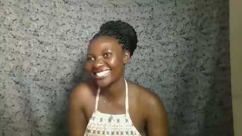 Snapshot of twerker_lyly chatting on October 5, 2025, 8:12 am twerker_lyly online show from October 5, 2025, 8:12 am