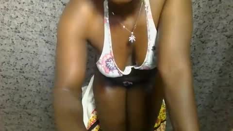 Snapshot of twerker_lyly chatting on October 9, 2025, 7:56 pm twerker_lyly online show from October 9, 2025, 7:56 pm