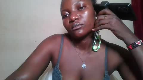 Snapshot of twerker_lyly chatting on November 1, 2025, 9:06 pm twerker_lyly online show from November 1, 2025, 9:06 pm