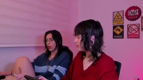 Eve  Lili online show from February 9, 2026, 9:52 pm