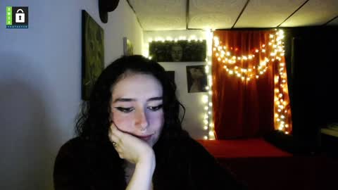 Snapshot of twinflamesxx chatting on January 14, 2025, 2:19 am TwinFlamesXX online show from January 14, 2025, 2:19 am