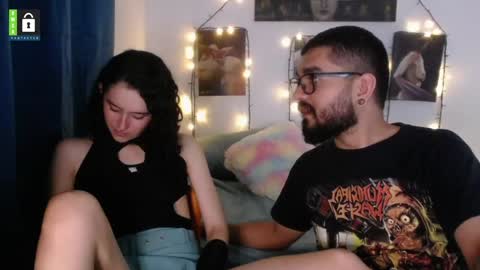 Snapshot of twinflamesxx chatting on February 5, 2025, 1:47 am TwinFlamesXX online show from February 5, 2025, 1:47 am