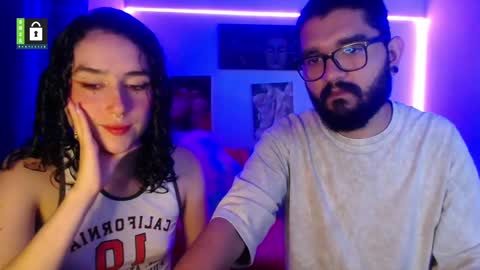 Snapshot of twinflamesxx chatting on February 20, 2025, 10:37 pm TwinFlamesXX online show from February 20, 2025, 10:37 pm