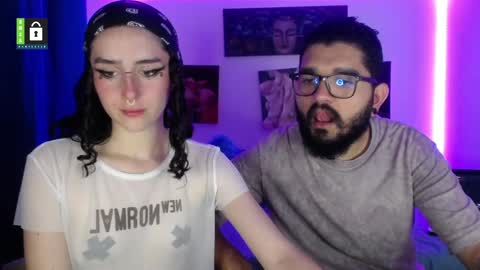 Snapshot of twinflamesxx chatting on March 4, 2025, 9:54 pm TwinFlamesXX online show from March 4, 2025, 9:54 pm