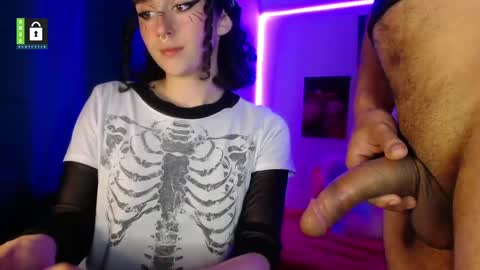 Snapshot of twinflamesxx chatting on March 11, 2025, 9:48 pm TwinFlamesXX online show from March 11, 2025, 9:48 pm