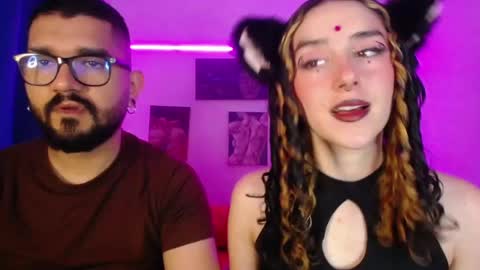 Snapshot of twinflamesxx chatting on September 20, 2025, 2:18 pm TwinFlamesXX online show from September 20, 2025, 2:18 pm