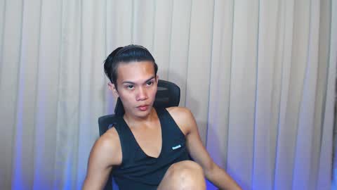 Snapshot of twink_clint chatting on February 23, 2025, 3:40 pm twink_clint online show from February 23, 2025, 3:40 pm