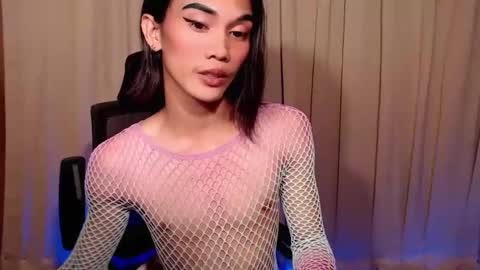 Snapshot of twink_clint chatting on November 7, 2025, 6:08 pm twink_clint online show from November 7, 2025, 6:08 pm