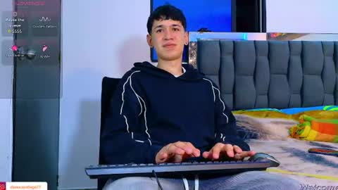 Mr Daren online show from July 25, 2026, 2:20 am