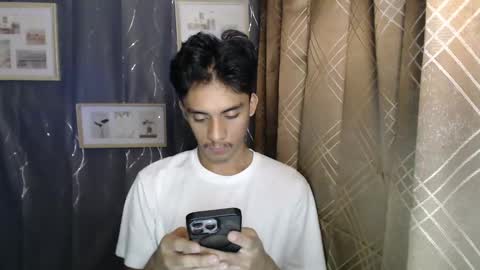Snapshot of twink_hairyass69 chatting on March 9, 2025, 7:59 pm Aladin online show from March 9, 2025, 7:59 pm