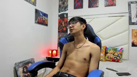 twink_joss online show from October 17, 2025, 8:00 pm