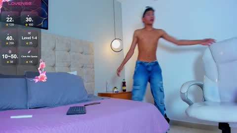 Alan y Damian  online show from February 9, 2026, 6:45 pm