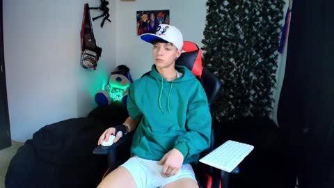  Bad boy sebastian  online show from February 8, 2025, 9:36 pm