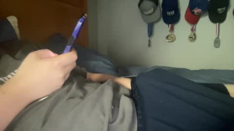 Snapshot of twinkmikexxx12 chatting on September 15, 2025, 9:37 pm mike online show from September 15, 2025, 9:37 pm