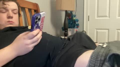 Snapshot of twinkmikexxx12 chatting on November 26, 2025, 11:50 pm mike online show from November 26, 2025, 11:50 pm