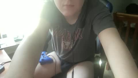 Snapshot of twinkmikexxx12 chatting on March 25, 2026, 7:53 pm mike online show from March 25, 2026, 7:53 pm