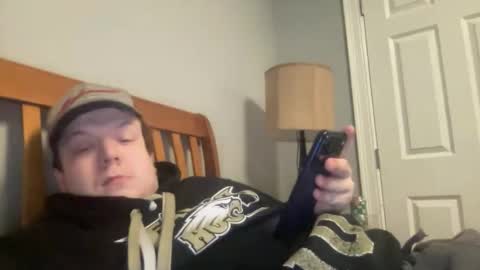 Snapshot of twinkmikexxx12 chatting on April 8, 2026, 3:17 am mike online show from April 8, 2026, 3:17 am