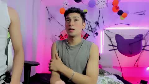 JHOAN LIAM  ZACARIAS online show from October 26, 2025, 3:34 am