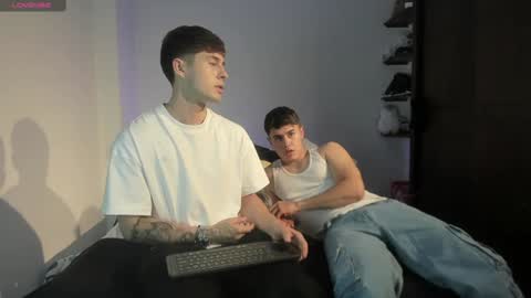 Snapshot of twintease chatting on February 2, 2025, 1:55 am twintease online show from February 2, 2025, 1:55 am