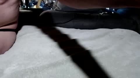 Snapshot of twobeaucoup chatting on March 6, 2025, 6:19 am twobeaucoup online show from March 6, 2025, 6:19 am