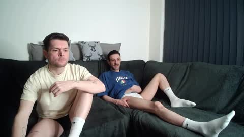 Snapshot of twotwinkhusbands chatting on April 3, 2026, 8:18 pm RyanRowan online show from April 3, 2026, 8:18 pm