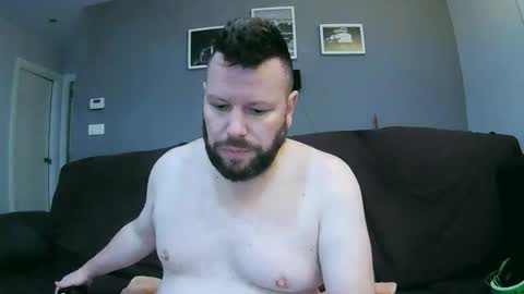 Snapshot of txan9876 chatting on February 15, 2026, 2:25 pm Txan Chan online show from February 15, 2026, 2:25 pm