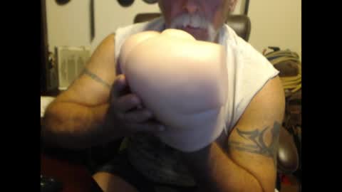 Snapshot of txlobo60 chatting on April 28, 2026, 2:27 am txlobo60 online show from April 28, 2026, 2:27 am