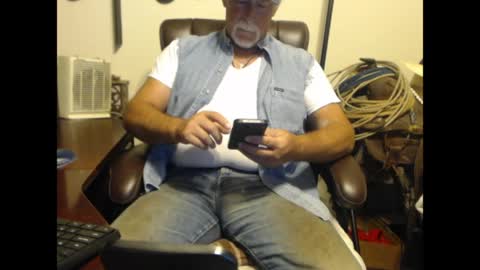 Snapshot of txlobo60 chatting on April 29, 2026, 12:16 am txlobo60 online show from April 29, 2026, 12:16 am