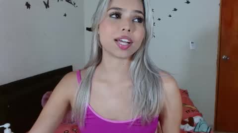 Snapshot of tyfanny19 chatting on January 30, 2025, 1:55 am tyfanny19 online show from January 30, 2025, 1:55 am