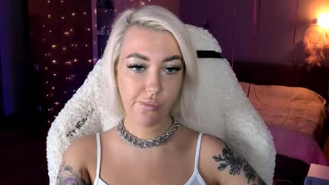 Miley online show from February 24, 2025, 3:42 pm