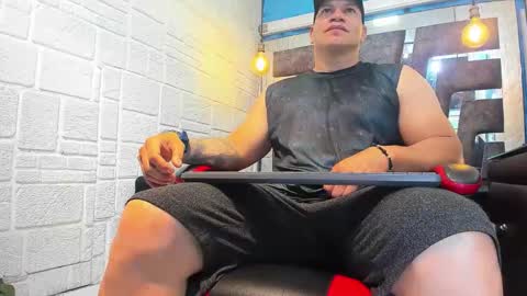 Tyleer Scot online show from March 23, 2026, 7:07 pm