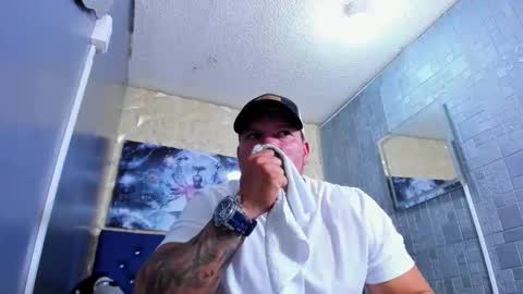 Tyleer Scot online show from May 26, 2026, 2:57 pm