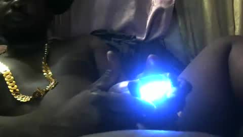 tyler101718452 online show from June 14, 2026, 4:14 am