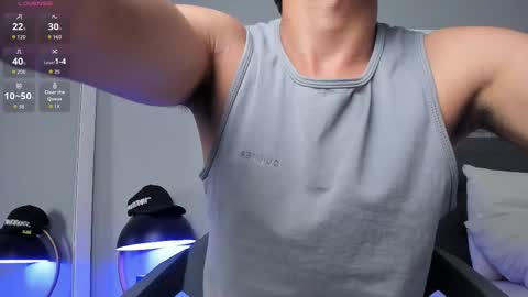 Snapshot of tyler_fox_ chatting on February 5, 2026, 9:19 pm Tyler Fox online show from February 5, 2026, 9:19 pm