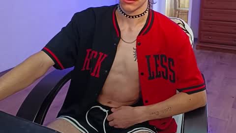 Snapshot of tyler_hack chatting on October 13, 2025, 12:27 pm Tyler and Chris online show from October 13, 2025, 12:27 pm