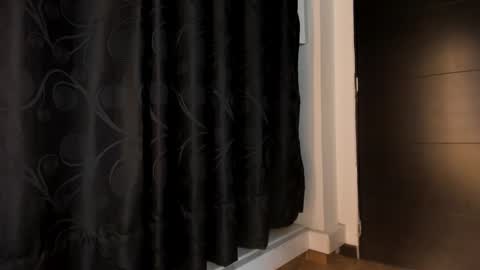 tylla__ online show from March 7, 2026, 5:26 am