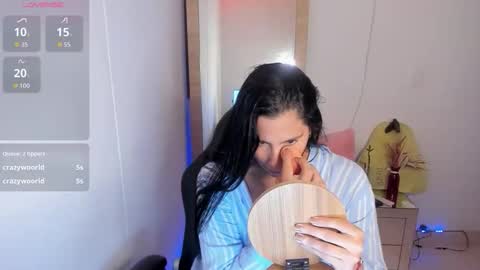 tylor_love online show from May 23, 2026, 9:52 pm