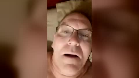 Snapshot of tyluroop chatting on August 2, 2026, 6:23 am tyluroop online show from August 2, 2026, 6:23 am